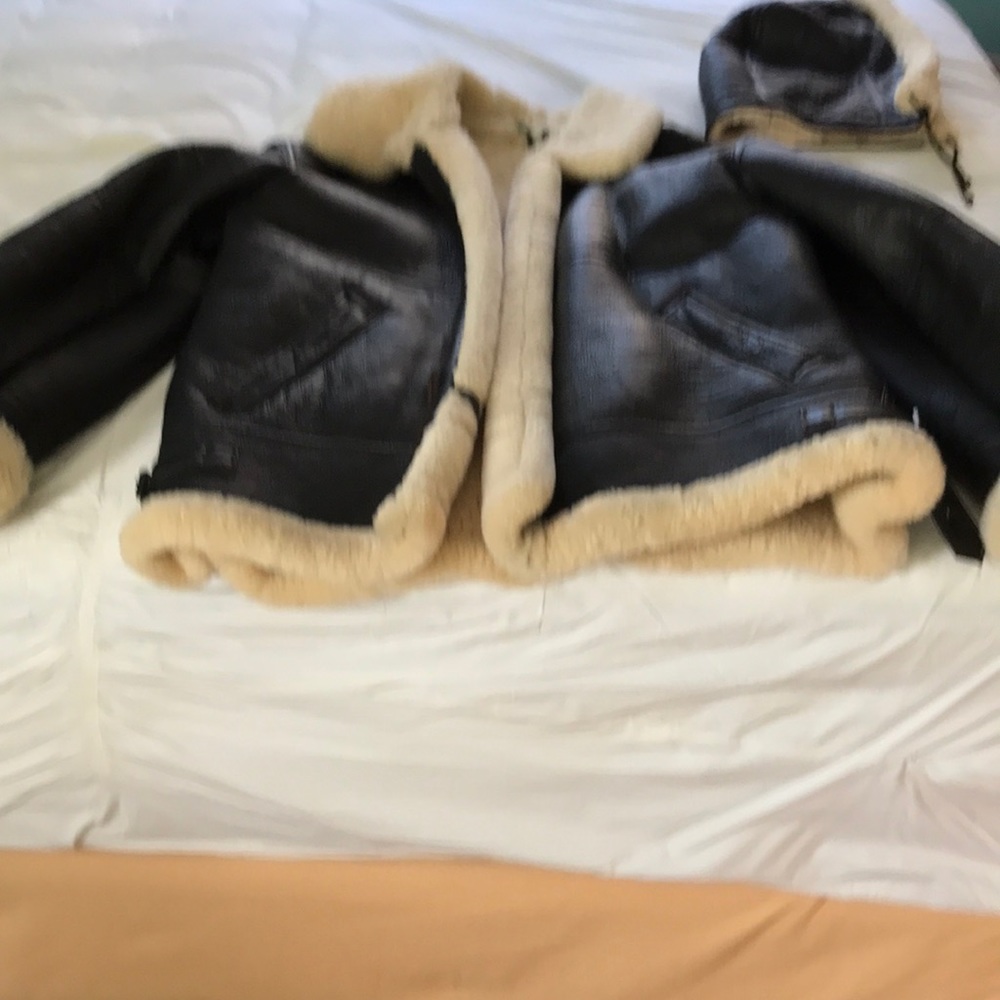 Heavy duty jacket Scheffer fully lined w/hood.